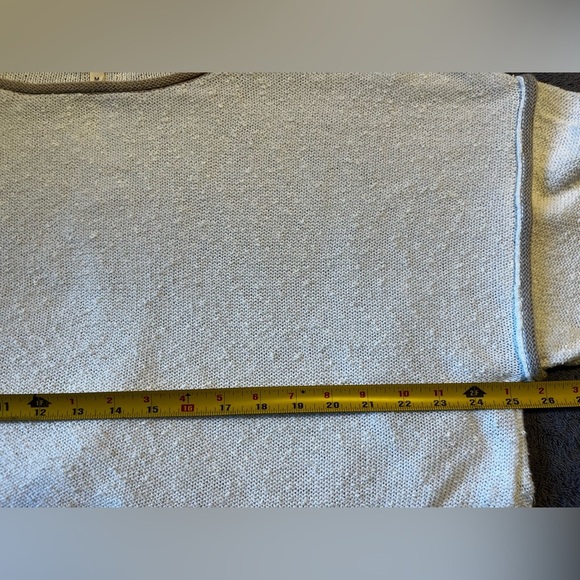 Promesa Cuddle Party Cropped Exposed-Seam Sweater Size M - Picture 9 of 10